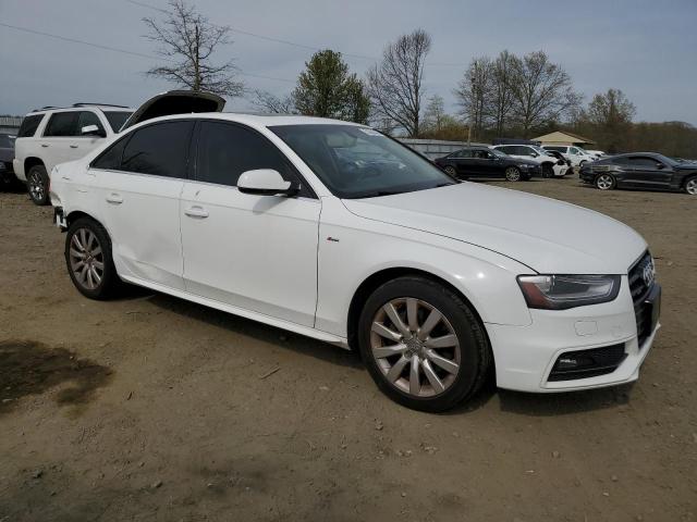 Sedans AUDI A4 2015 White