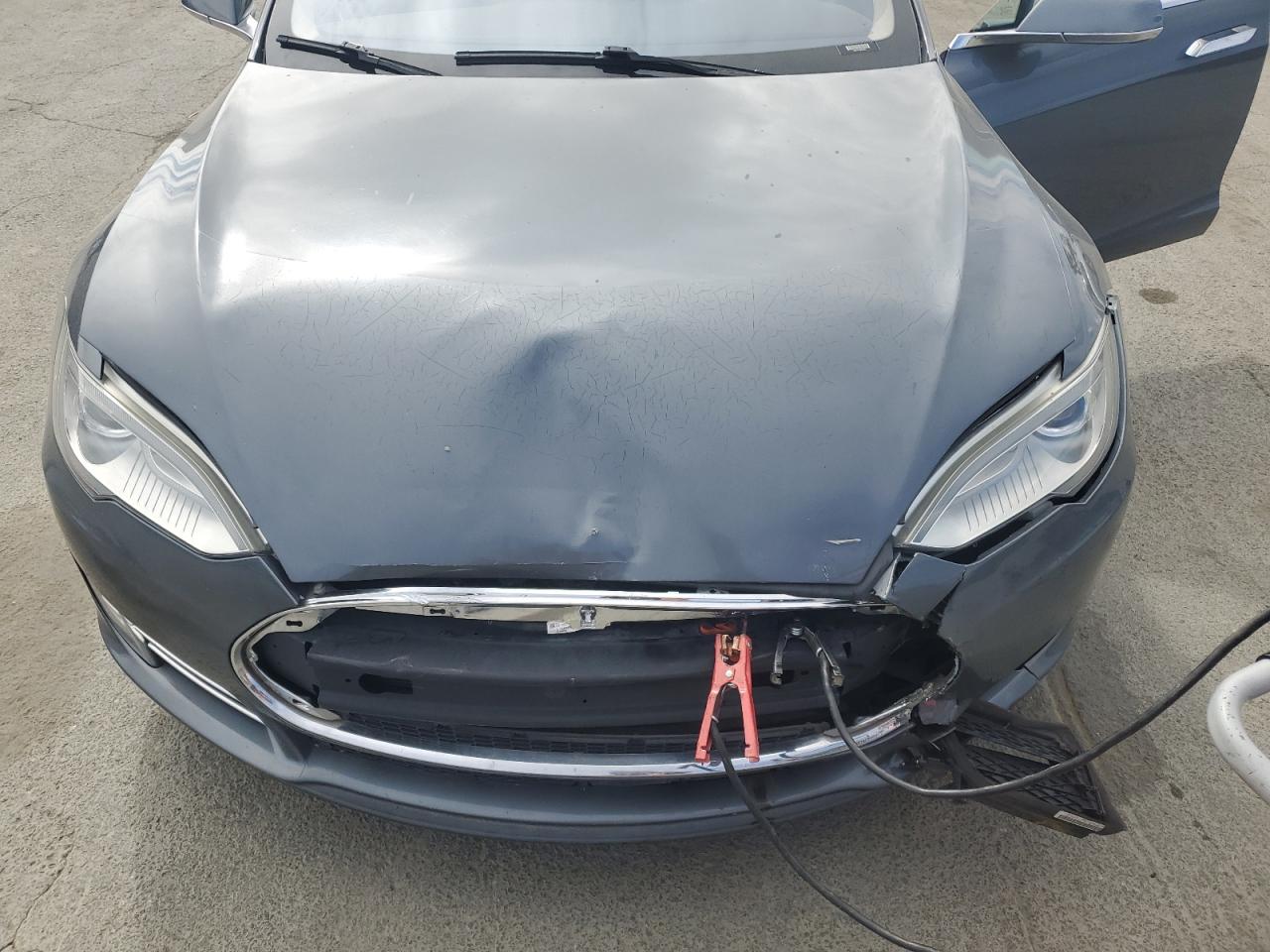 2013 Tesla Model S VIN: 5YJSA1DP4DFP07273 Lot: 54840195