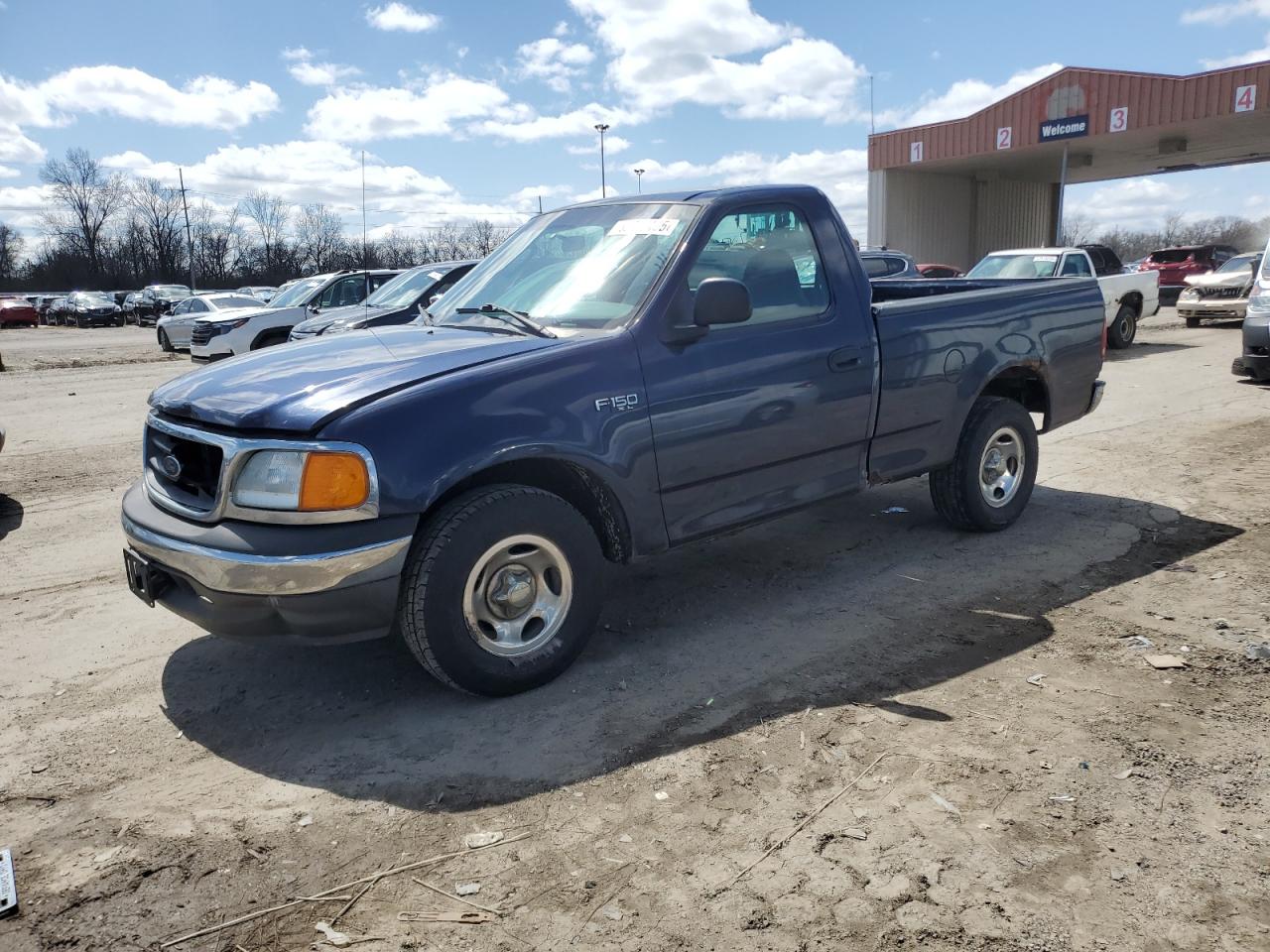 2004 Ford F-150 Heritage Classic for Sale in Fort Wayne, IN - Front End