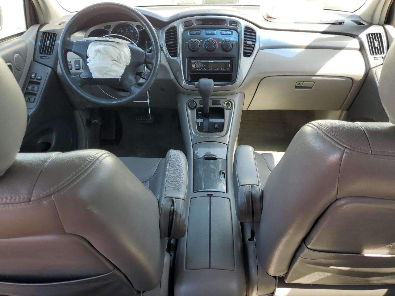 2003 Toyota Highlander Limited VIN: JTEHF21A230147005 Lot: 54045875