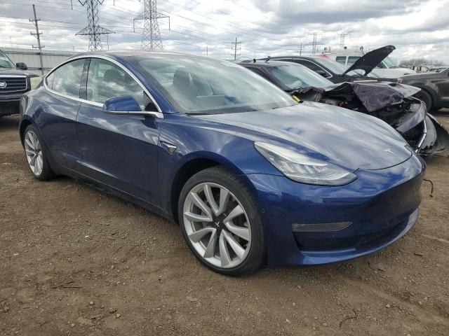  TESLA MODEL 3 2018 Синий