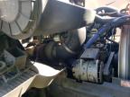 Woodburn, OR에서 판매 중인 2001 Volvo Vnm Semi Truck - Burn - Interior