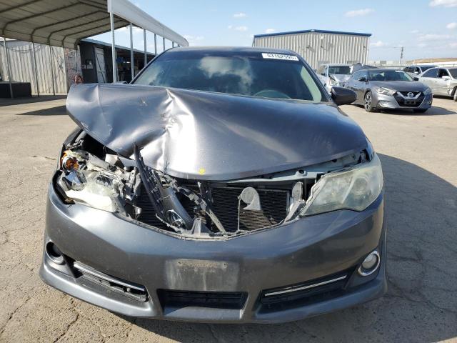  TOYOTA CAMRY 2014 Серый