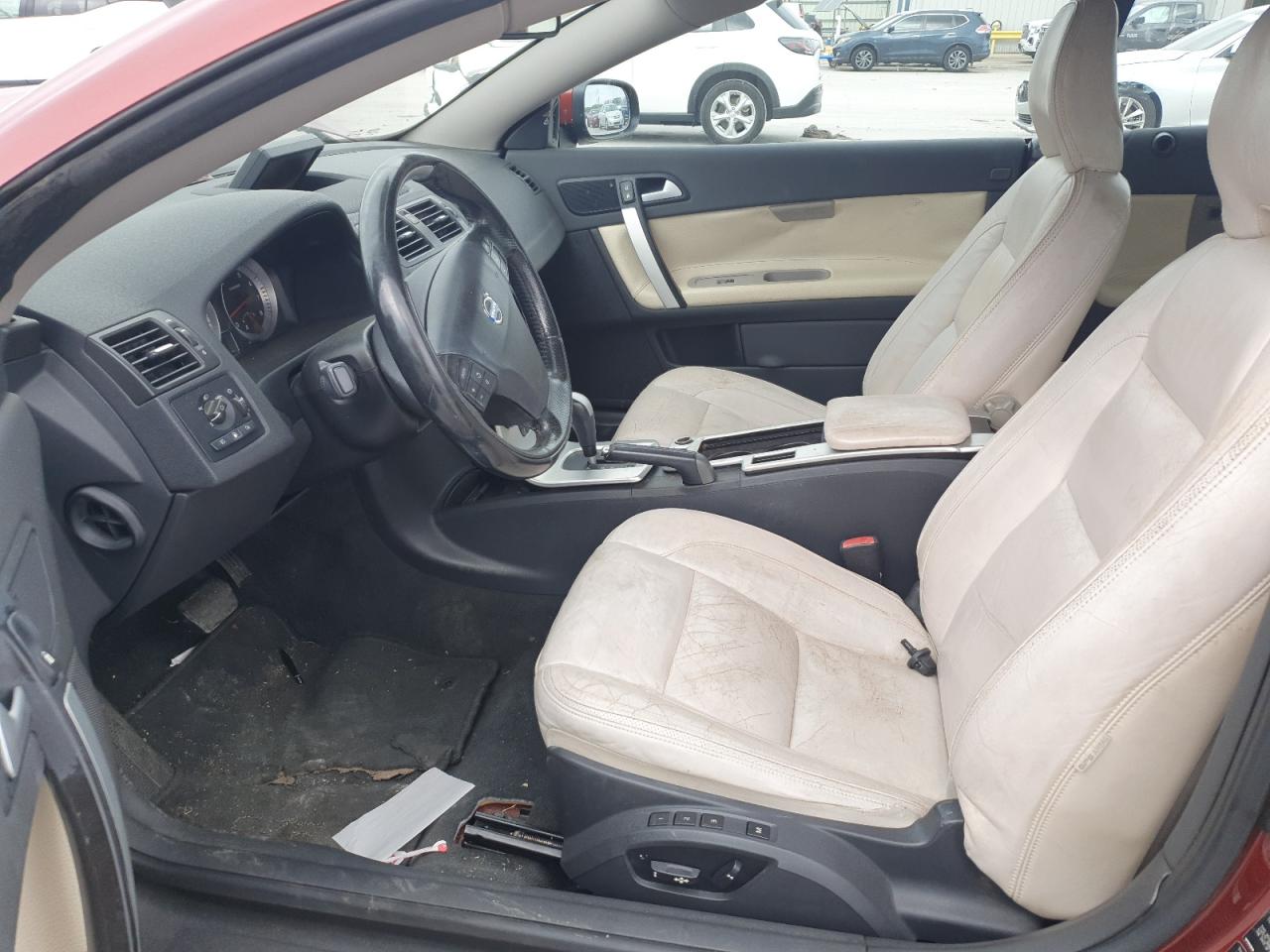 2011 Volvo C70 T5 VIN: YV1672MC9BJ113961 Lot: 51506175