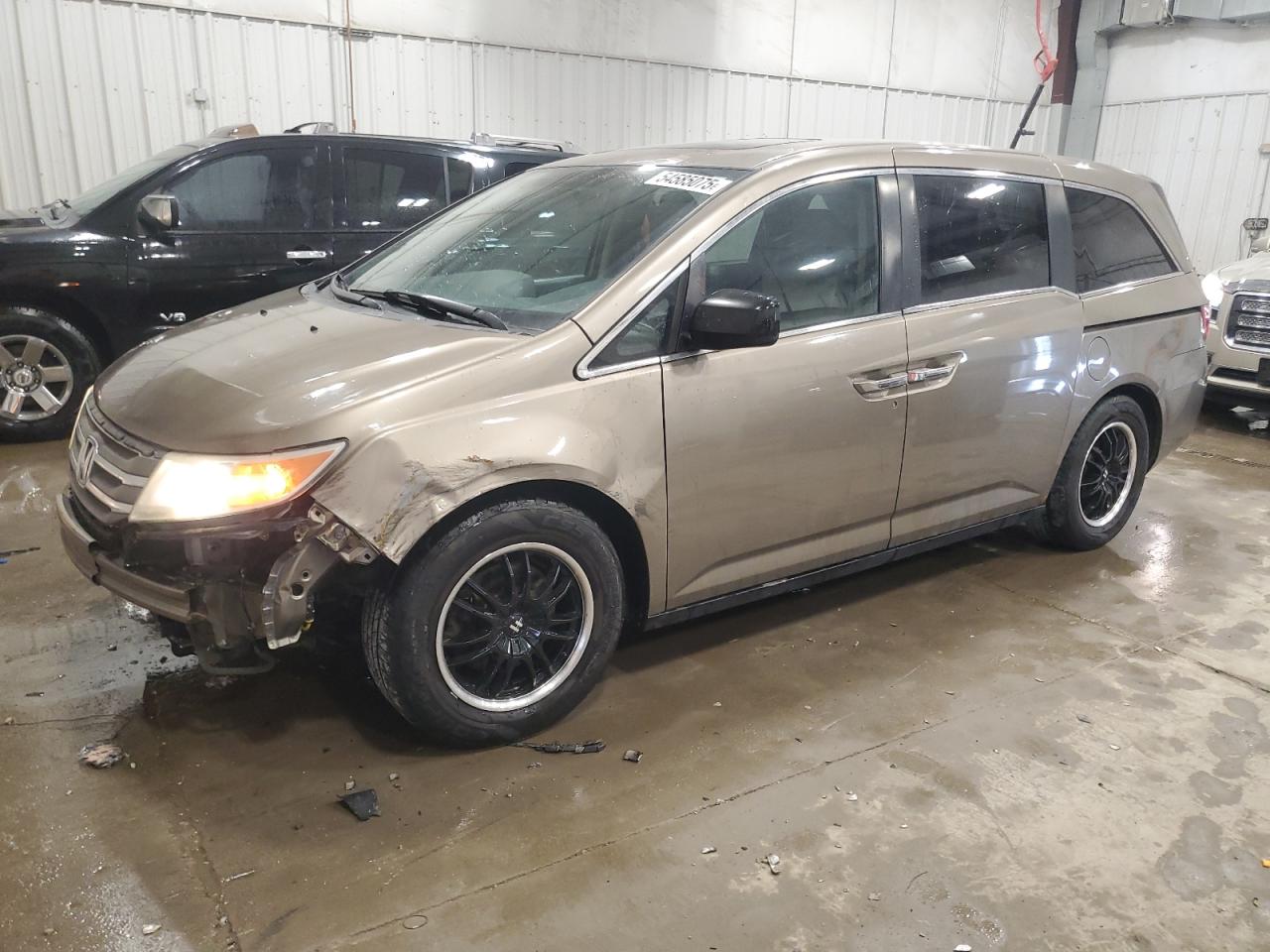 2013 Honda Odyssey Exl for Sale in Franklin, WI - Front End