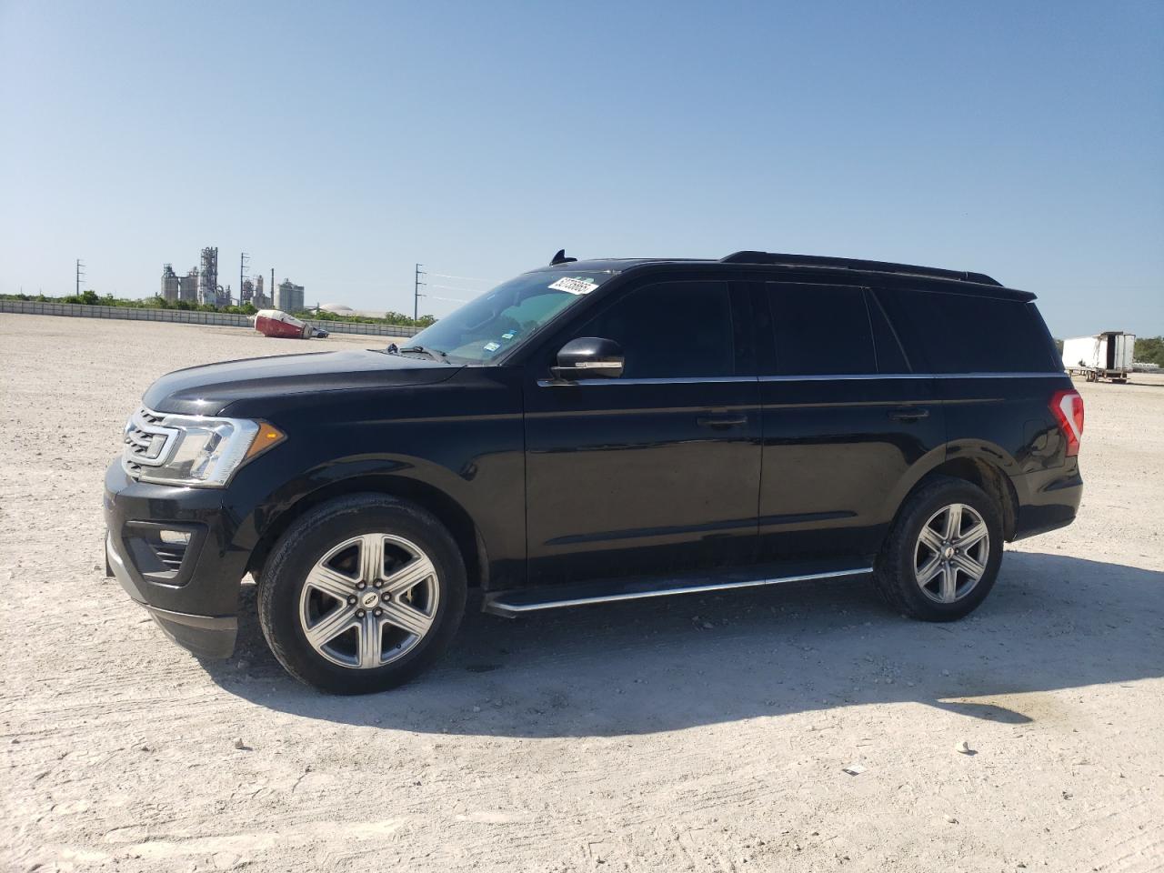 2018 Ford Expedition Xlt for Sale in New Braunfels, TX - Minor Dent/Scratches