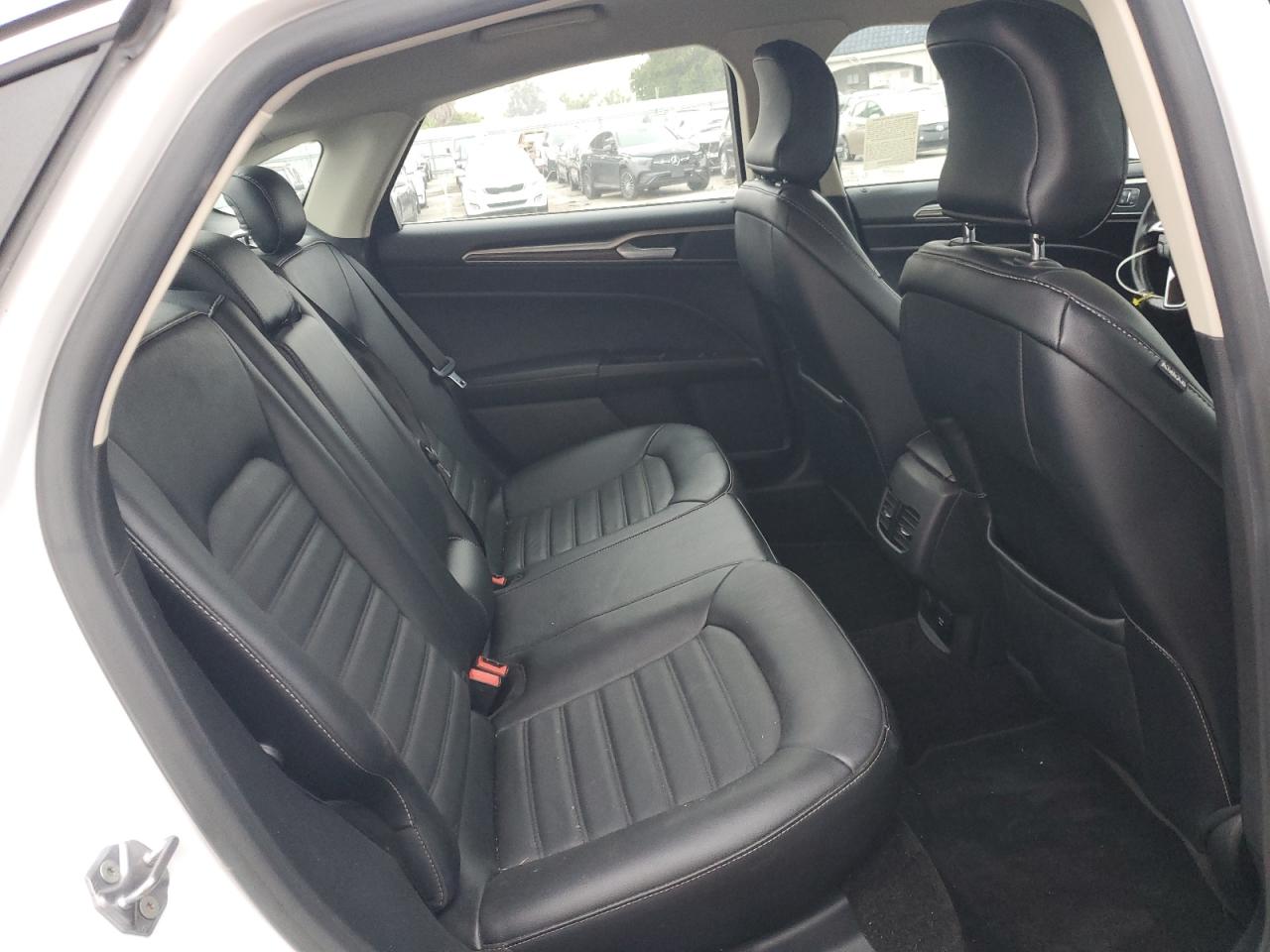 2017 Ford Fusion Se Hybrid VIN: 3FA6P0LUXHR409371 Lot: 54026895