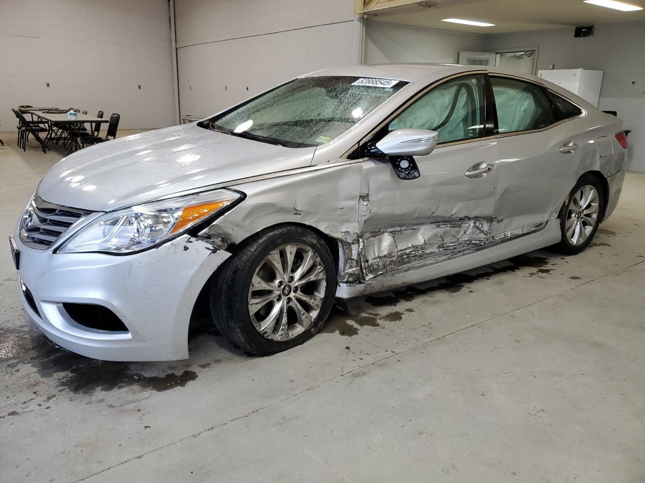 2013 Hyundai Azera  zu verkaufen in Hampton, VA - All Over