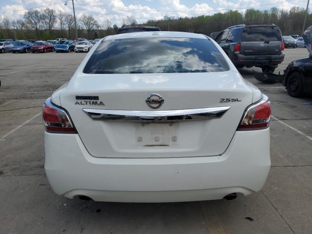 Sedans NISSAN ALTIMA 2015 White