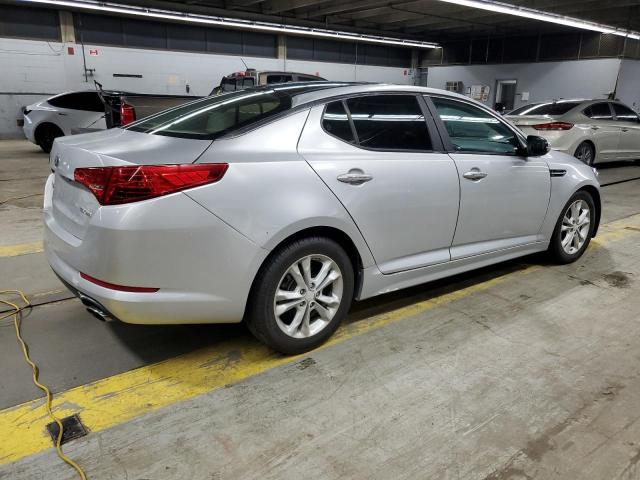 Седани KIA OPTIMA 2013 Сріблястий