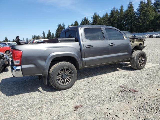 Pickups TOYOTA TACOMA 2017 Szary