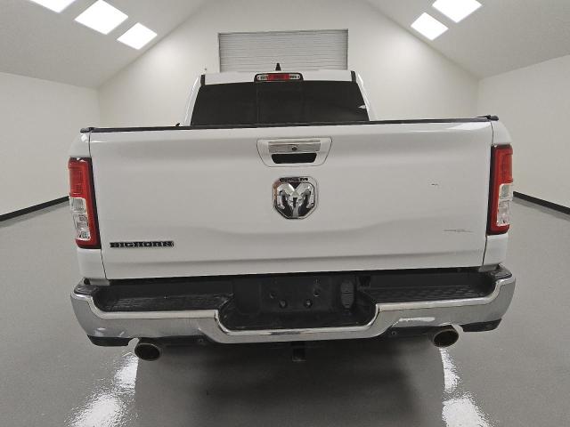  RAM 1500 2020 Biały