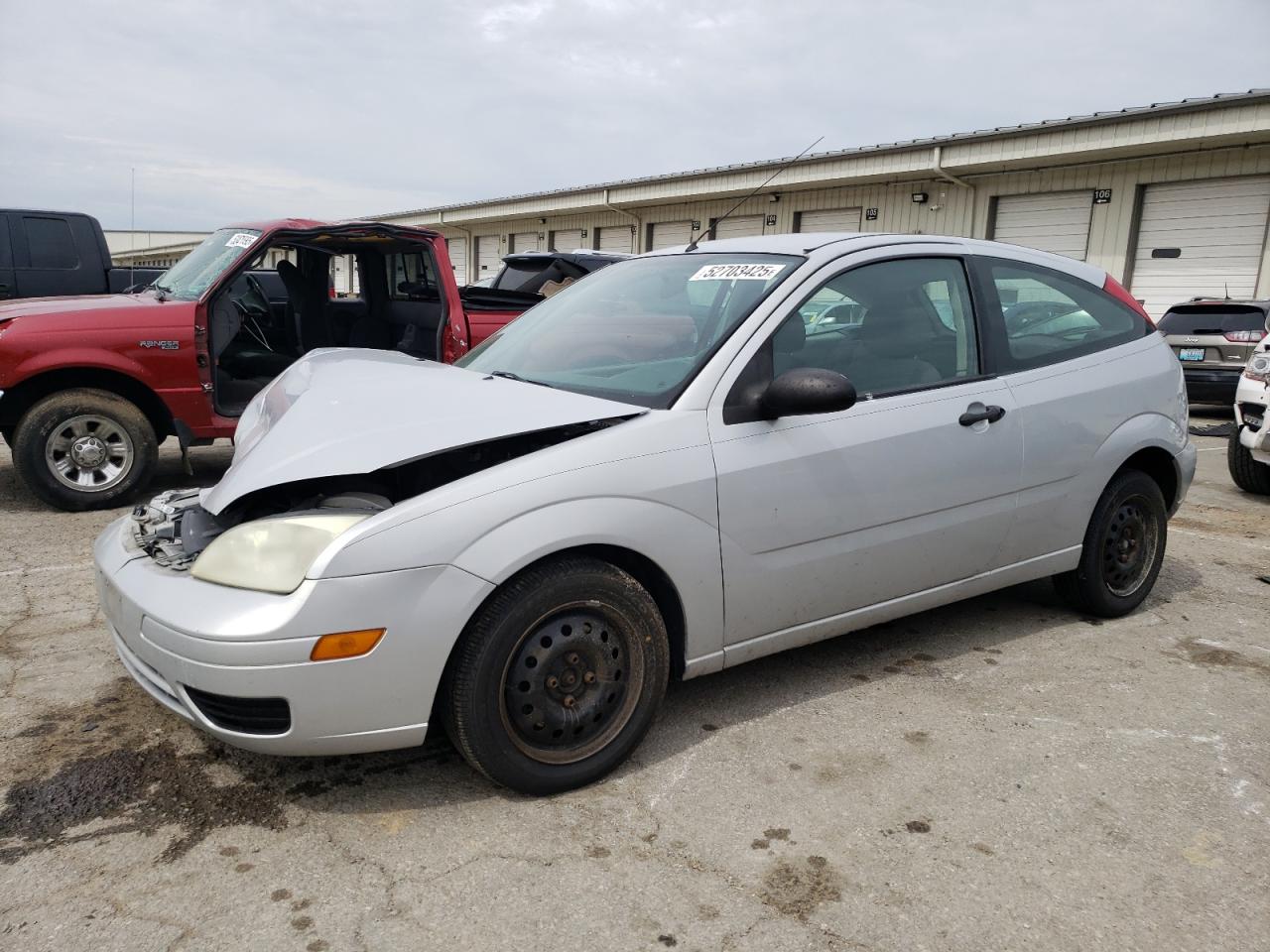 2007 Ford Focus Zx3 for Sale in Louisville, KY - Front End