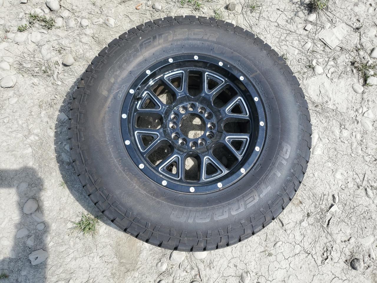 2022 Ford Bronco Base VIN: 1FMDE5AH6NLB45971 Lot: 53717875