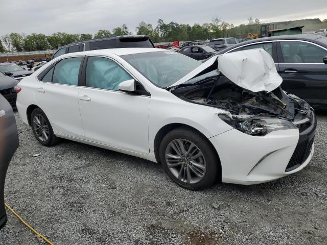 Sedans TOYOTA CAMRY 2015 White