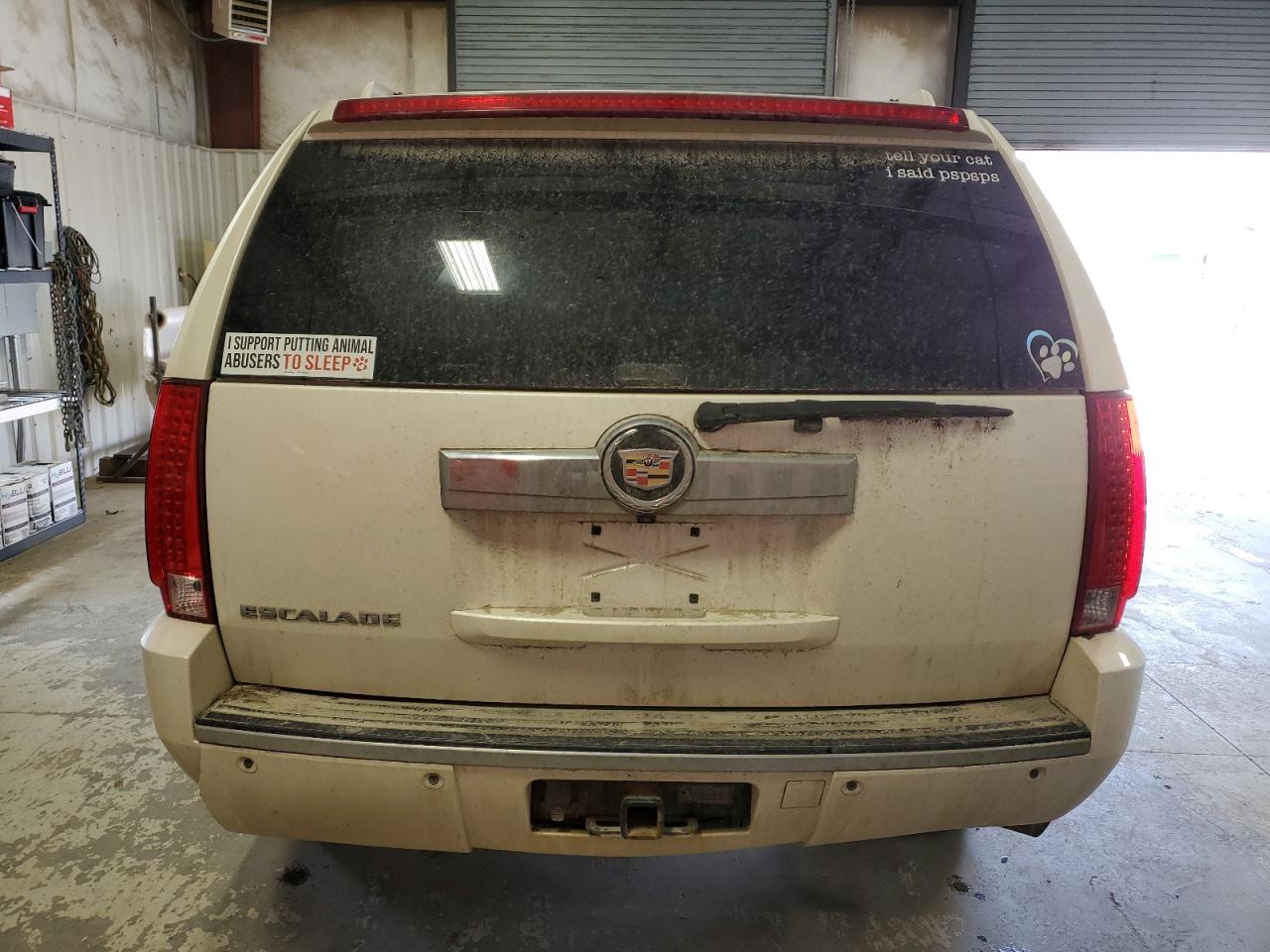2007 Cadillac Escalade Luxury VIN: 1GYFK638X7R140856 Lot: 54491655