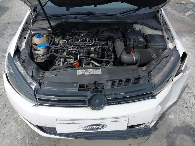 2011 VOLKSWAGEN GOLF MATCH
