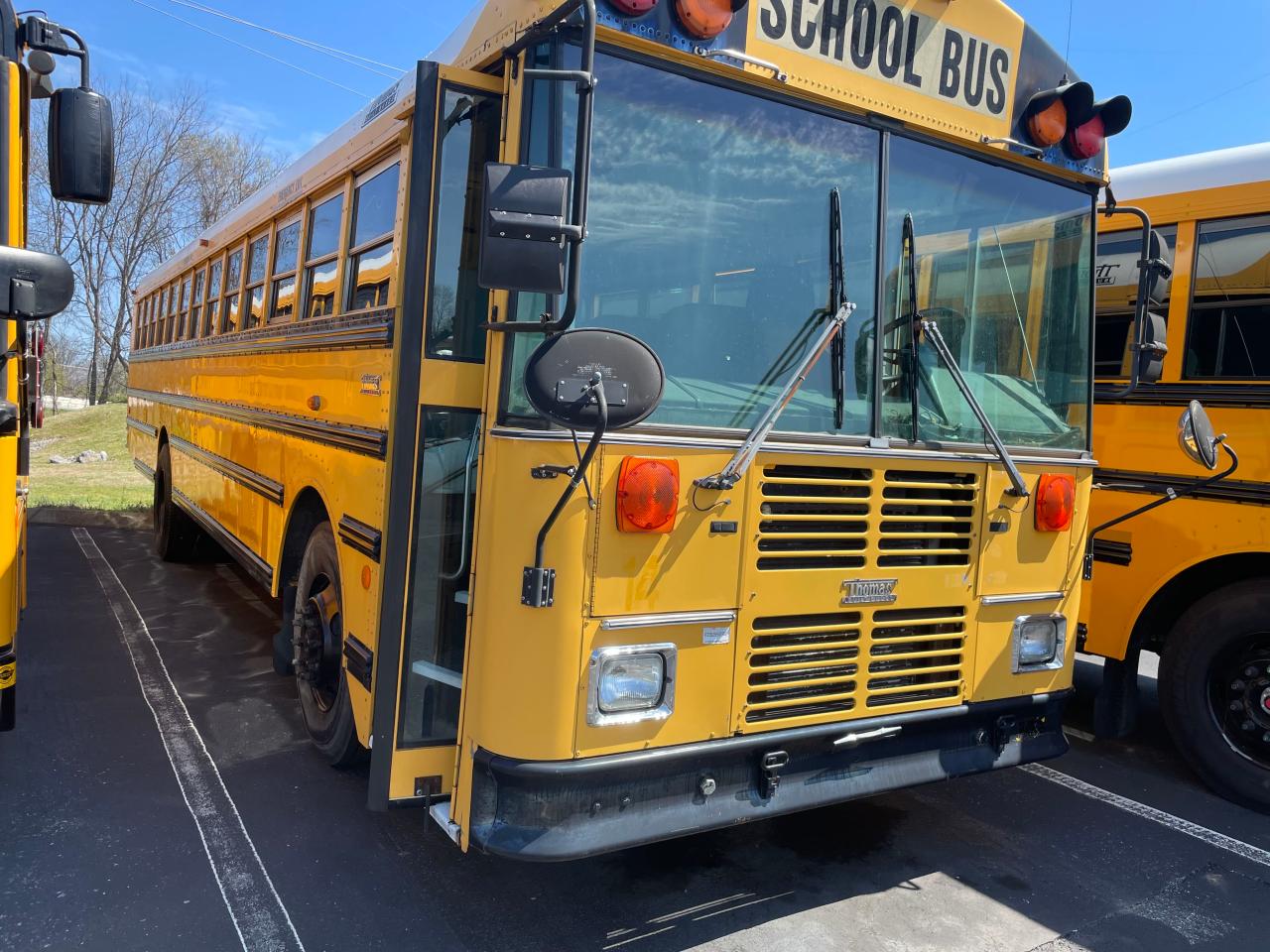 2004 Thomas School Bus for Sale in Lebanon, TN - Normal Wear