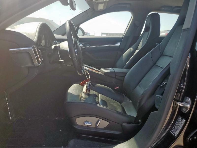 Sedans PORSCHE PANAMERA 2012 Black
