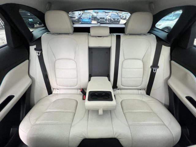 2017 JAGUAR F-PACE PRESTIGE