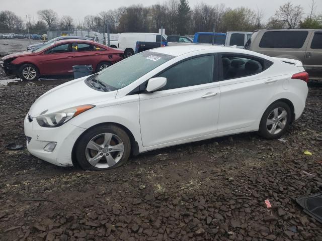  HYUNDAI ELANTRA 2013 White