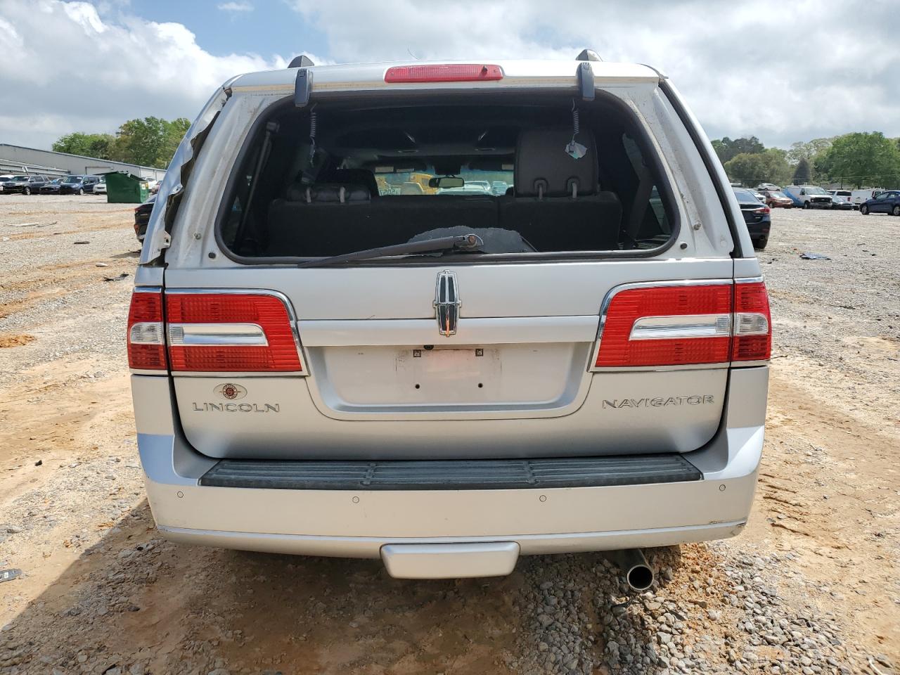 2011 Lincoln Navigator VIN: 5LMJJ2H5XBEJ03311 Lot: 50574015