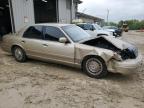 1999 Ford Crown Victoria  zu verkaufen in Columbia, MO - Front End
