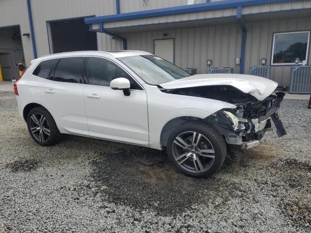  VOLVO XC60 2018 Белы