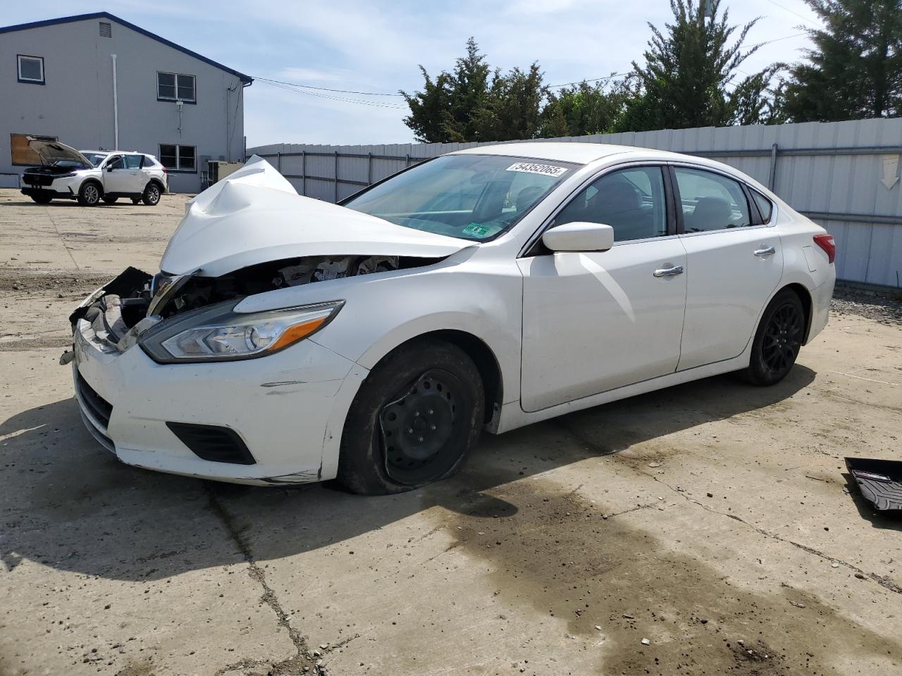 2016 Nissan Altima 2.5 for Sale in Windsor, NJ - Front End