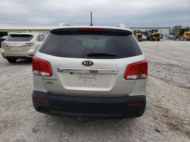  KIA SORENTO 2013 Srebrny