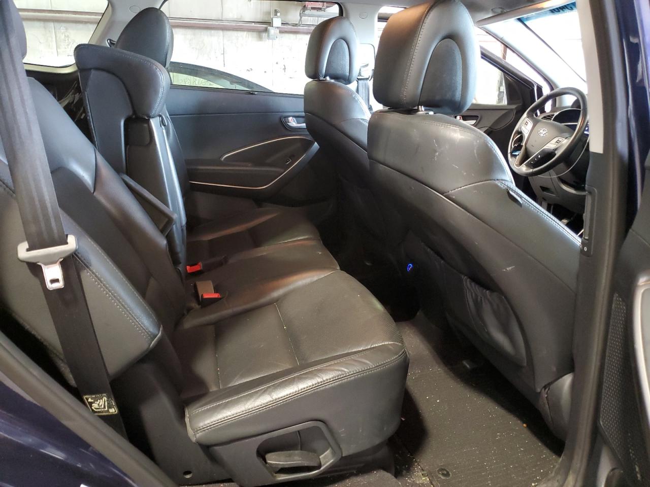 2017 Hyundai Santa Fe Se VIN: KM8SNDHF6HU224447 Lot: 54820905