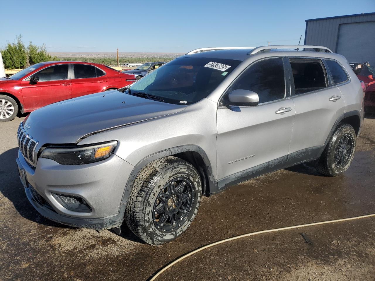 2019 Jeep Cherokee Latitude Plus for Sale in Albuquerque, NM - Front End