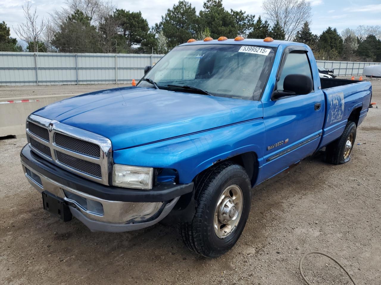 2001 Dodge Ram 2500 for Sale in Elgin, IL - Front End