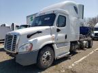 2017 Freightliner Cascadia 125 Semi Truck for Sale in Woodhaven, MI - Side