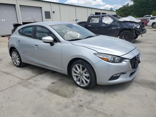  MAZDA 3 2017 Silver