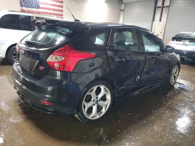  FORD FOCUS 2013 Черный