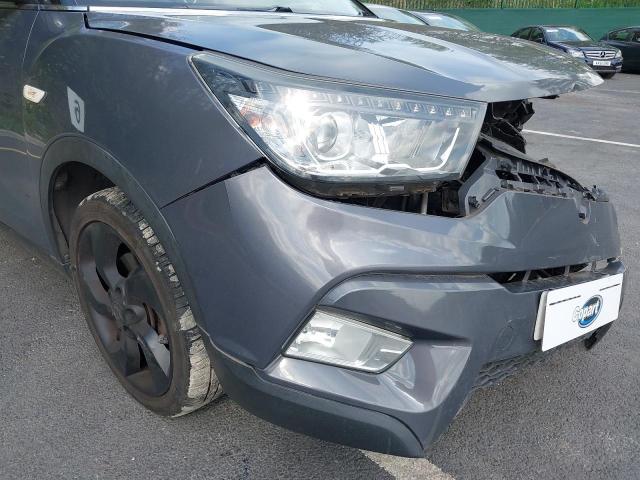 2016 SSANGYONG TIVOLI EX