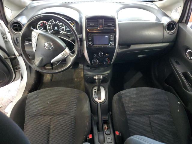 Hatchbacks NISSAN VERSA 2015 Biały