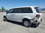 2009 Volkswagen Routan S للبيع في Eugene، OR - Rear End