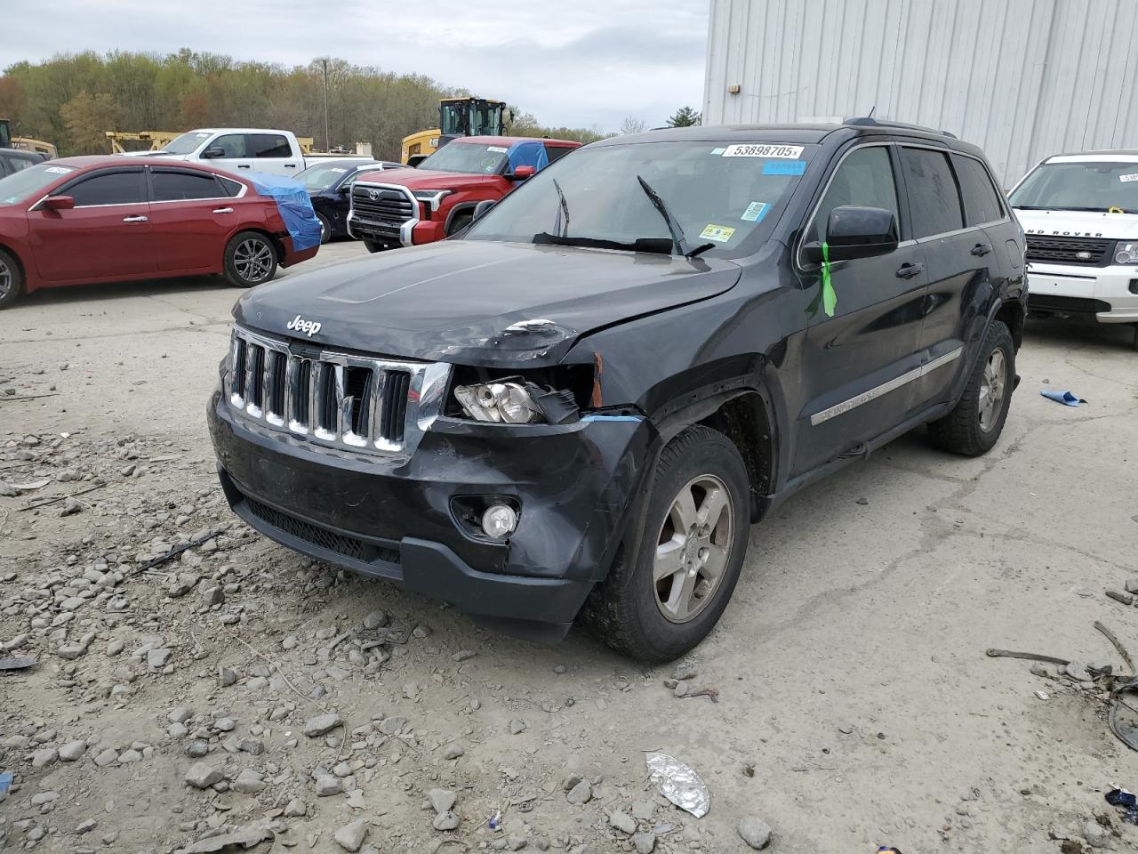 2013 Jeep Grand Cherokee Laredo for Sale in Windsor, NJ - Front End