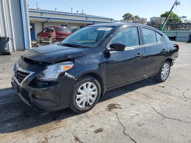  NISSAN VERSA 2015 Черный