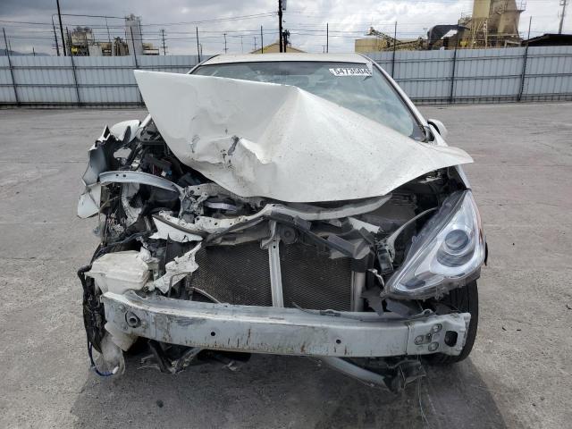  TOYOTA PRIUS 2015 Білий