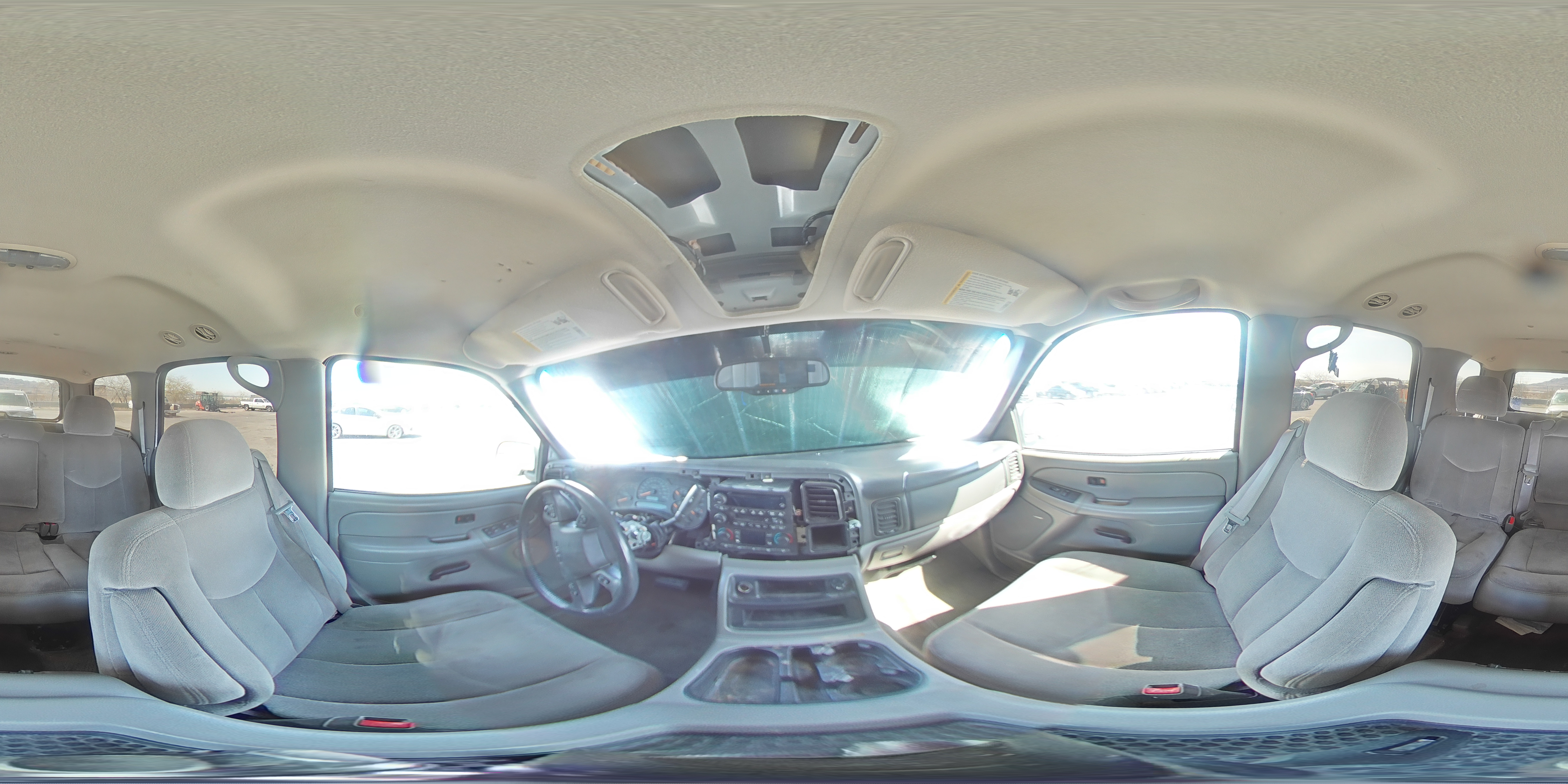 2005 GMC Yukon VIN: 1GKEK13T35R116909 Lot: 52206005