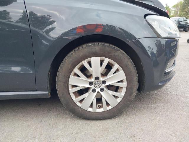 2015 VOLKSWAGEN POLO SE TS