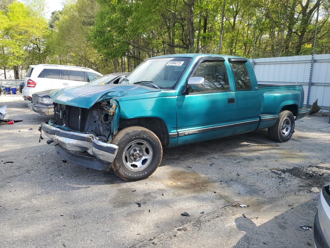 1994 Chevrolet Gmt-400 C1500 for Sale in Austell, GA - Front End