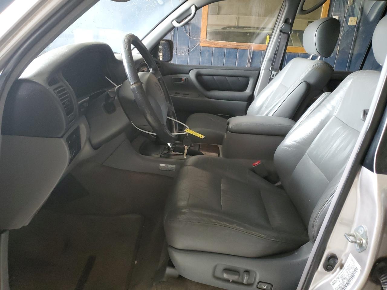 2000 Toyota Land Cruiser VIN: JT3HT05J9Y0093998 Lot: 54850395