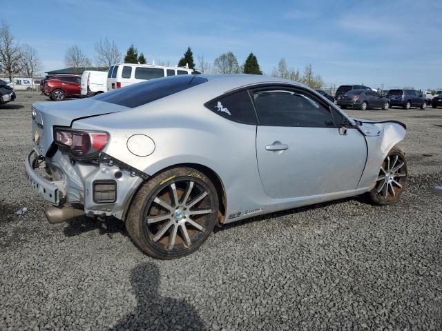  TOYOTA SCION 2013 Srebrny