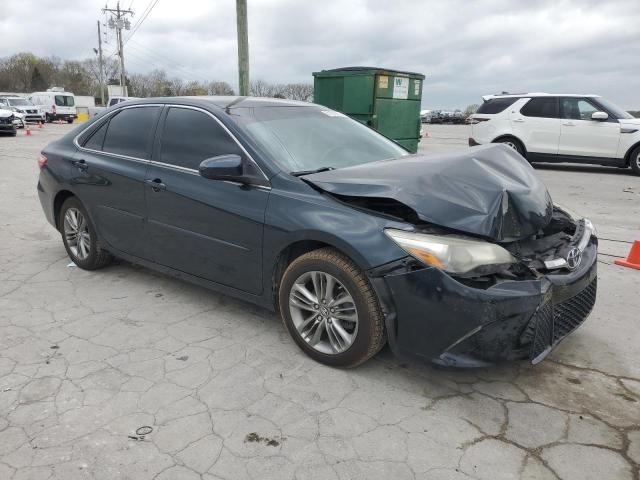 Sedans TOYOTA CAMRY 2016 Szary