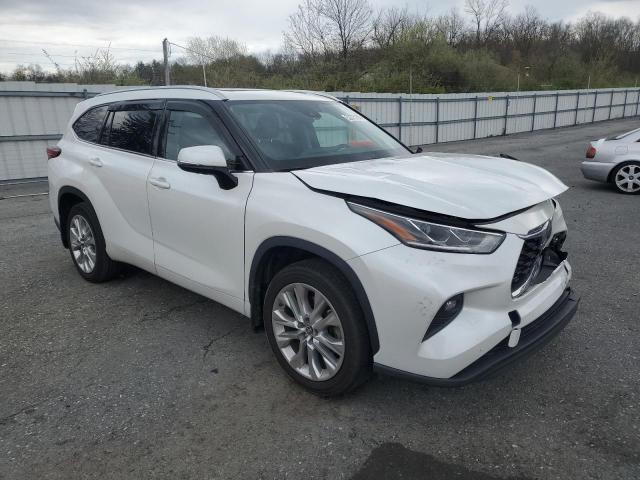  TOYOTA HIGHLANDER 2022 Biały