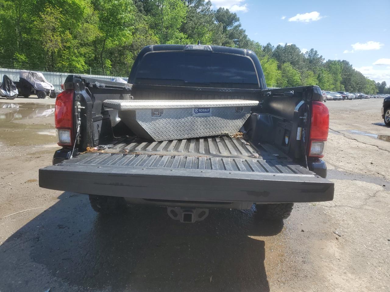2018 Toyota Tacoma Double Cab VIN: 3TMCZ5AN9JM175744 Lot: 52117765